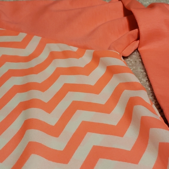 🟢RUE 21 Top 3/4 sleeve - Picture 3 of 5